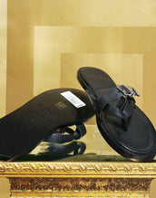 VERSUS VERSACE BLACK LEATHER THONG SANDALS  with SILVER LION and BUCKLE 44-11
