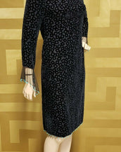NEW VINTAGE VERSACE BLACK DRESS DECORATED WITH LACE AND BLUE BEADS 38 - 4