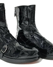 F/W 2010 LOOK#3  BLACK PATENT LEATHER BUCKLE BOOTS size 45 -12