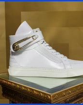 New VERSACE VERSUS White Leather Sneakers w/ Pin 39.5 - 9.5